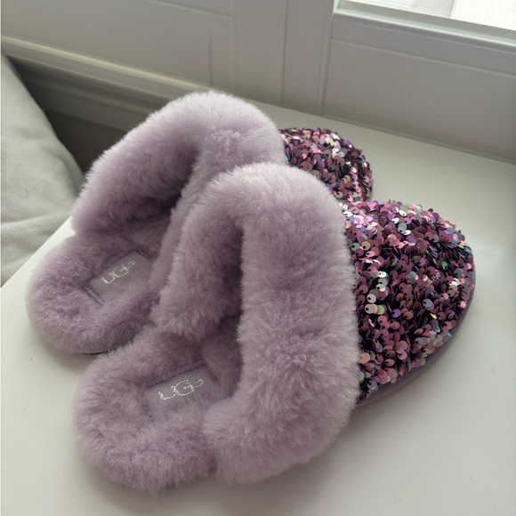 UGG Kids Scuffette II Stellar Slippers - Picture 3 of 7